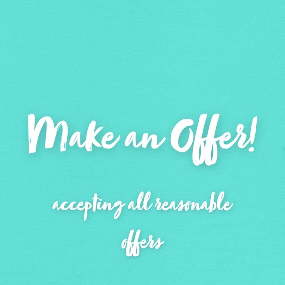 🛍 Price Drop 🛍 - Picture 2 of 4